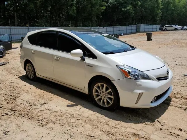 2012 TOYOTA PRIUS V   