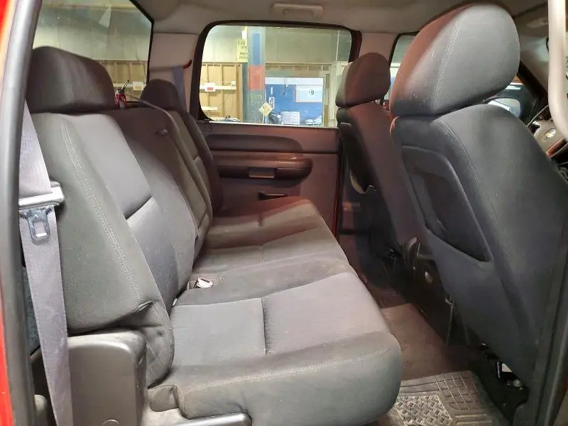 2011 CHEVROLET SILVERADO K1500 LT  