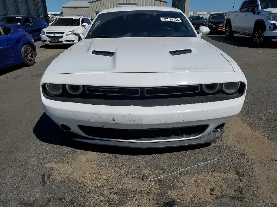 2016 DODGE CHALLENGER SXT  