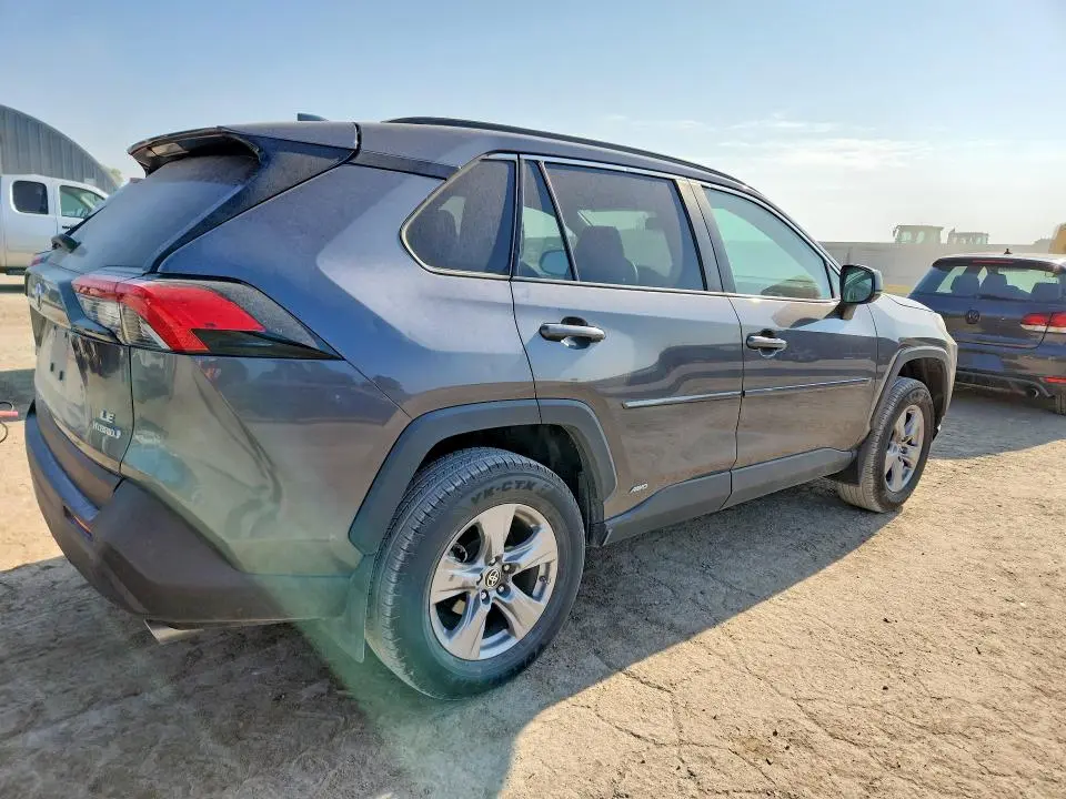 2024 TOYOTA RAV4 LE  