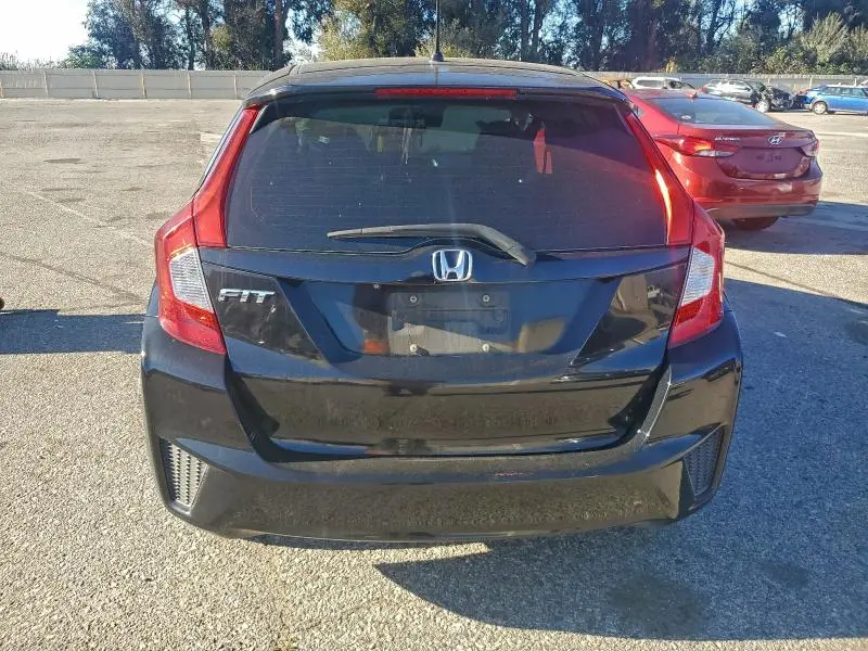 2016 HONDA FIT LX  