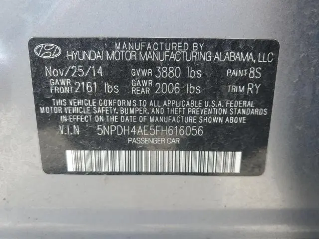 2015 HYUNDAI ELANTRA SE  