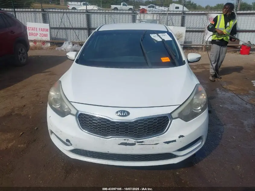 2016 KIA FORTE LX