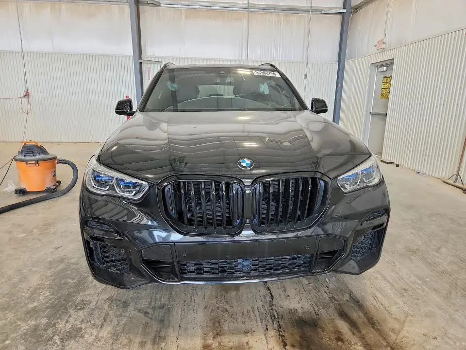 2023 BMW X5 M50I  