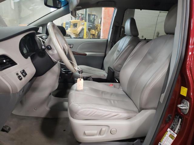 2011 TOYOTA SIENNA XLE