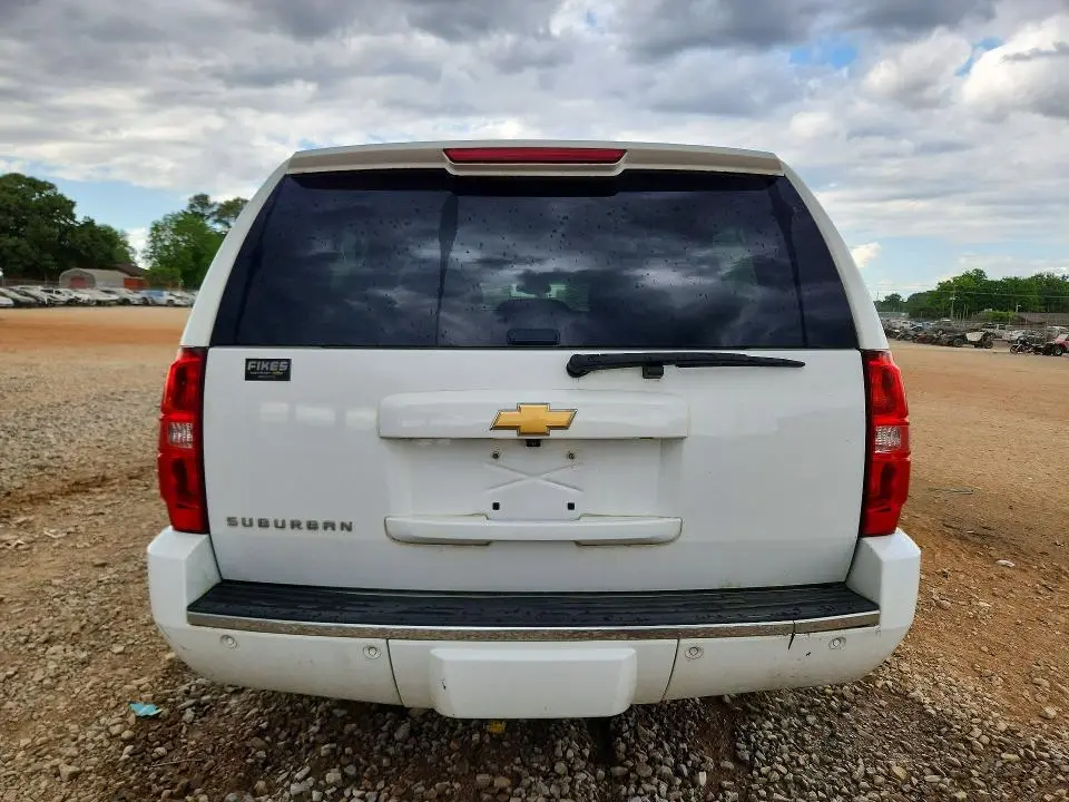 2013 CHEVROLET SUBURBAN K1500 LTZ  