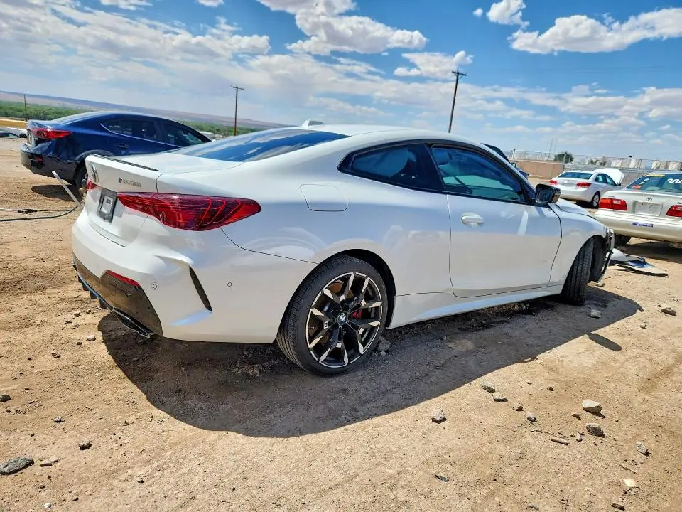 2025 BMW M440I   