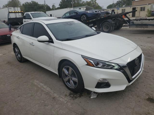 2019 NISSAN ALTIMA SL