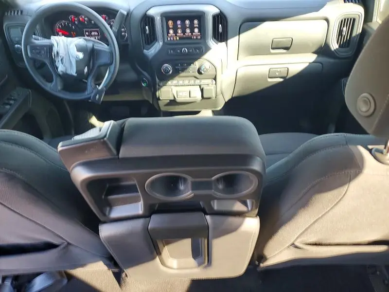 2024 CHEVROLET SILVERADO C1500 CUSTOM  