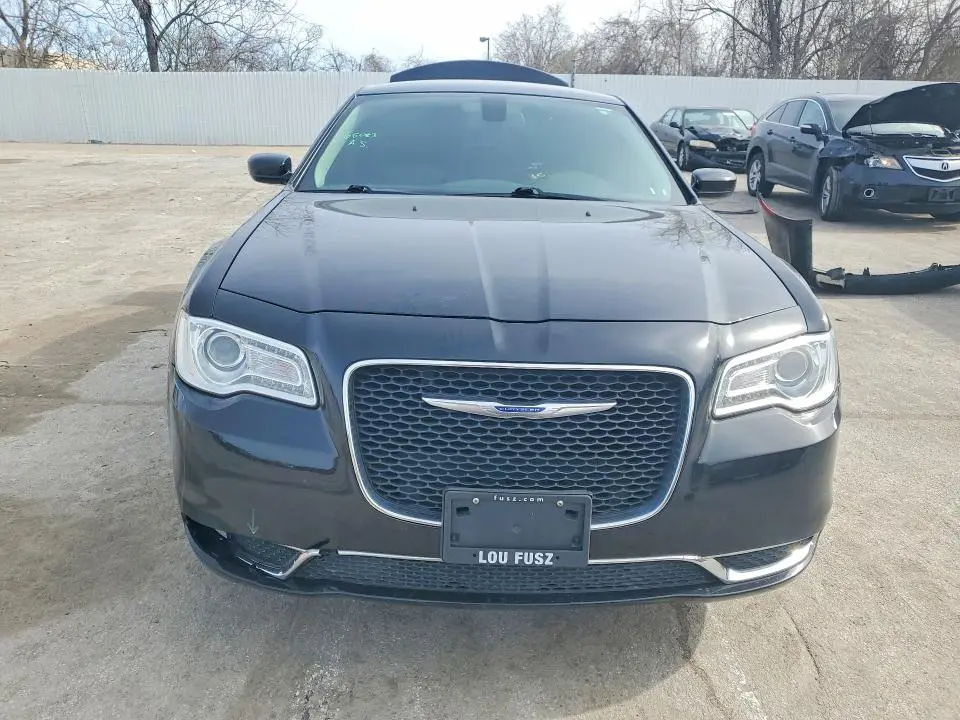 2018 CHRYSLER 300 TOURING  