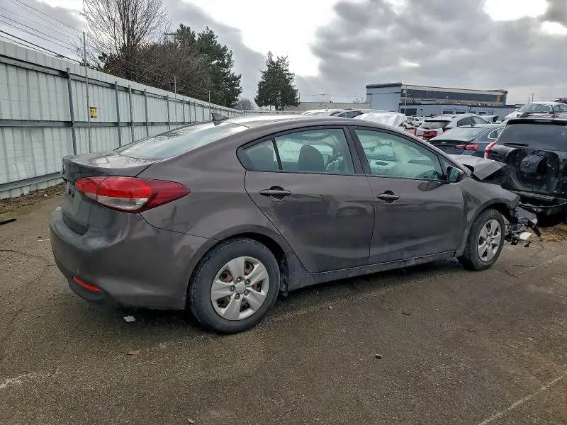 2018 KIA FORTE LX  