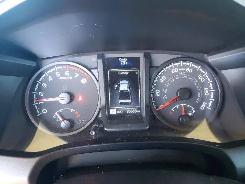 2021 TOYOTA TACOMA SR  
