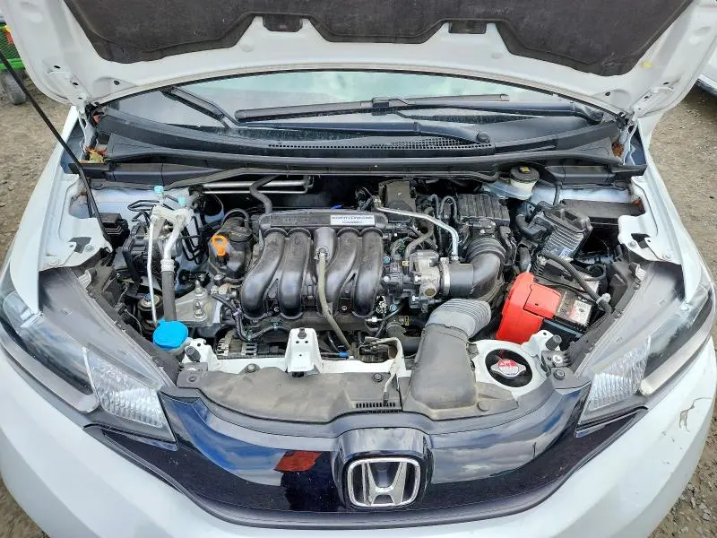 2016 HONDA FIT LX  