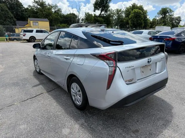 2016 TOYOTA PRIUS   