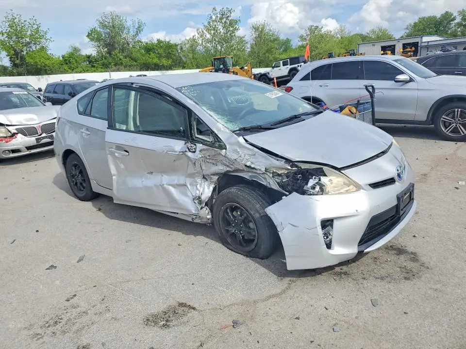 2012 TOYOTA PRIUS TWO  