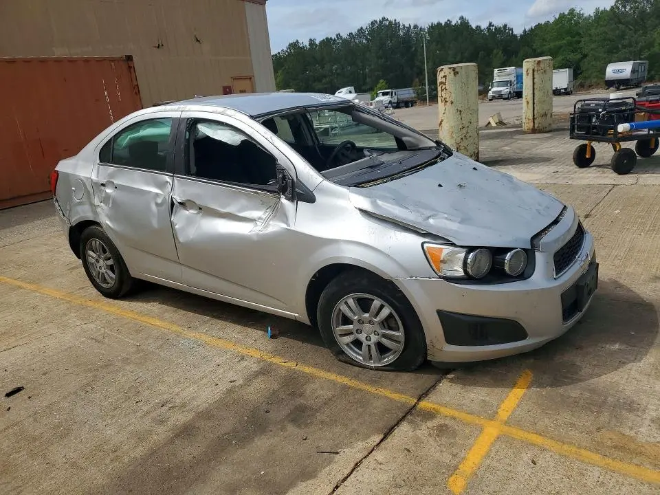 2014 CHEVROLET SONIC LT  