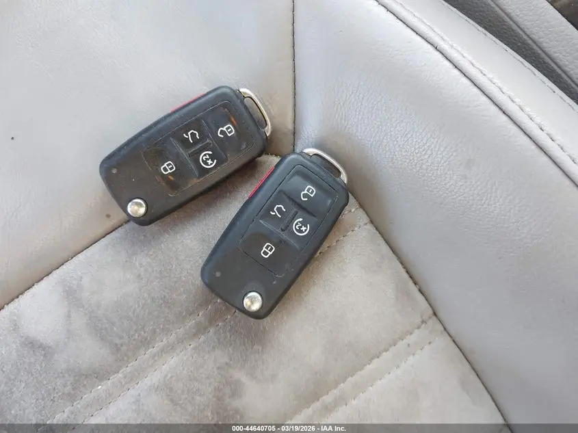 2014 VOLKSWAGEN PASSAT 2.0L TDI SEL PREMIUM