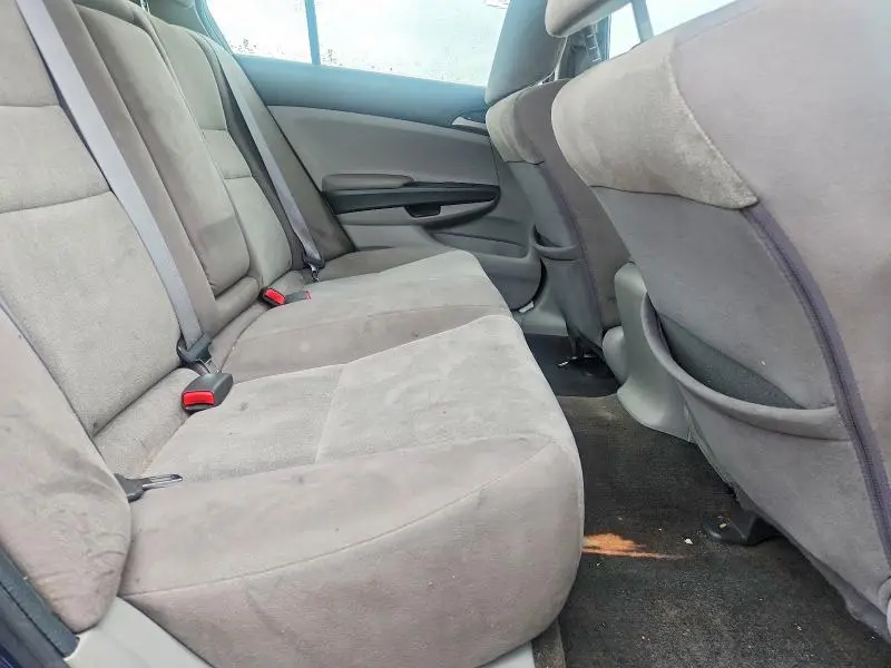 2010 HONDA ACCORD LX  