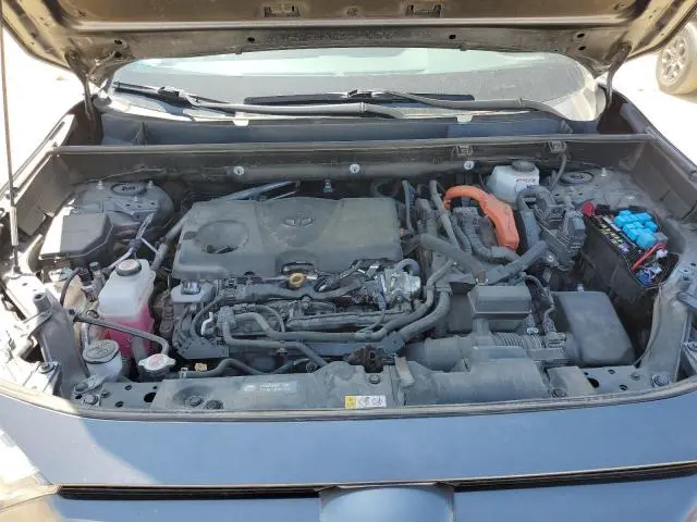 2022 TOYOTA RAV4 SE