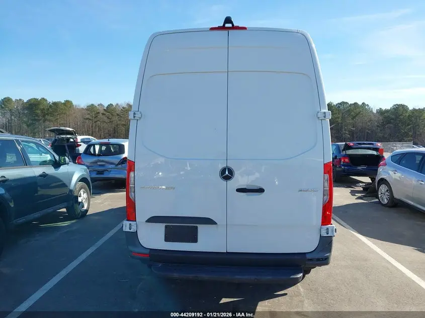 2023 MERCEDES-BENZ SPRINTER 2500 STANDARD ROOF 4-CYL DIESEL