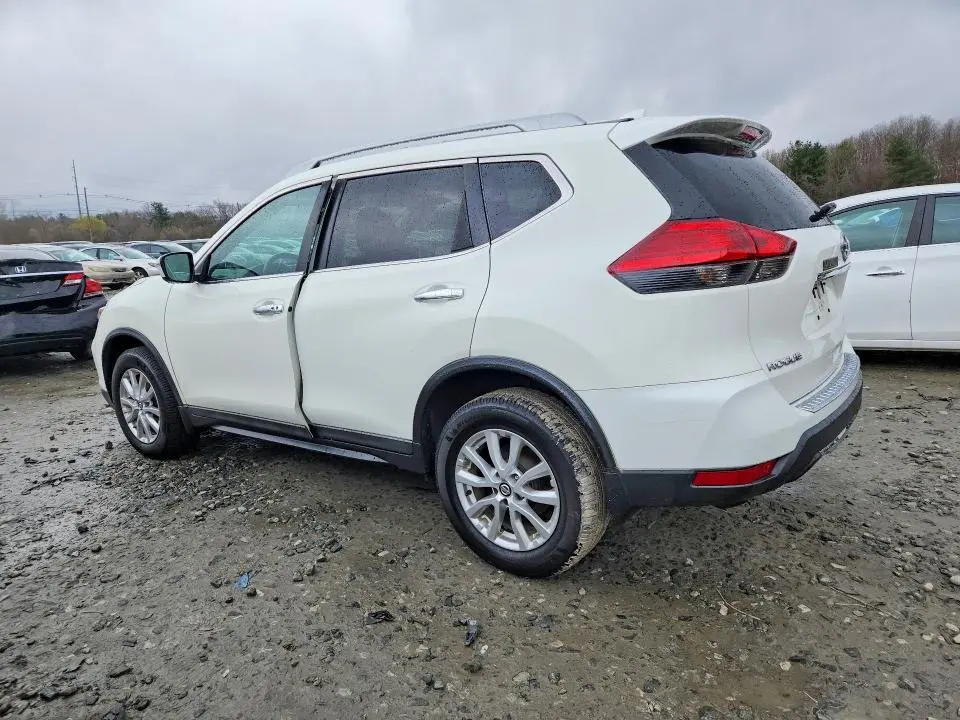 2017 NISSAN ROGUE SV  