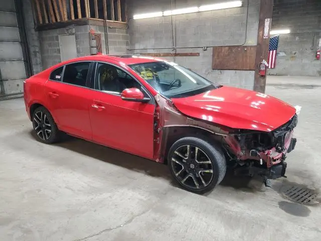 2017 VOLVO S60   