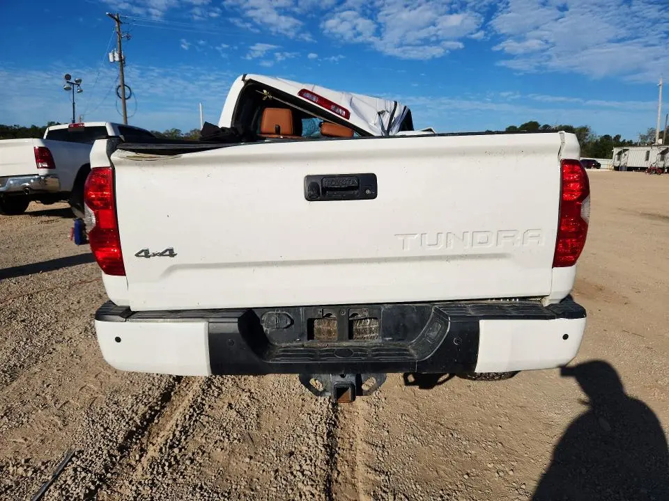 2014 TOYOTA TUNDRA CREWMAX PLATINUM  
