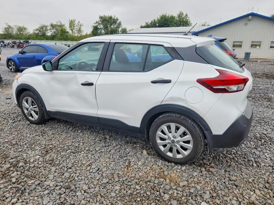 2020 NISSAN KICKS S  