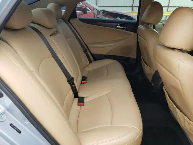 2011 HYUNDAI SONATA SE