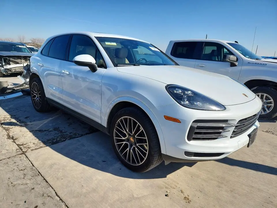 2021 PORSCHE CAYENNE   