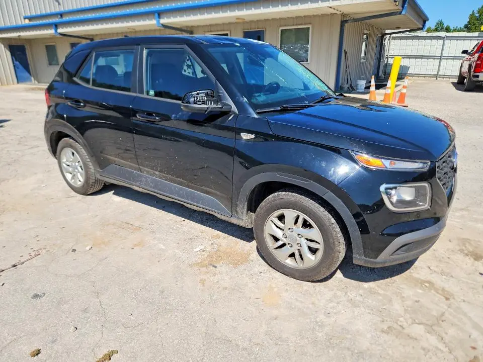 2021 HYUNDAI VENUE SE  