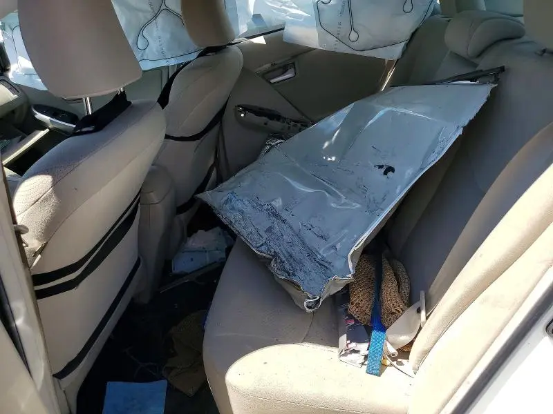 2014 TOYOTA PRIUS THREE  