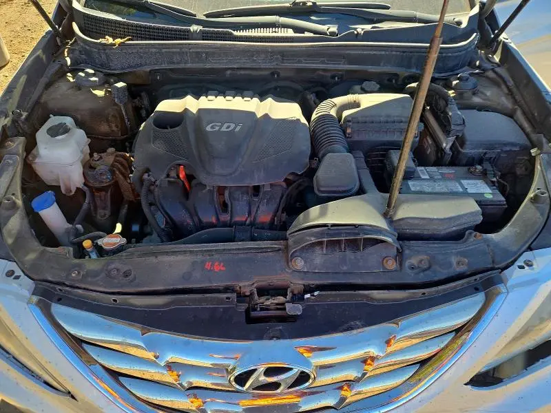 2011 HYUNDAI SONATA GLS  