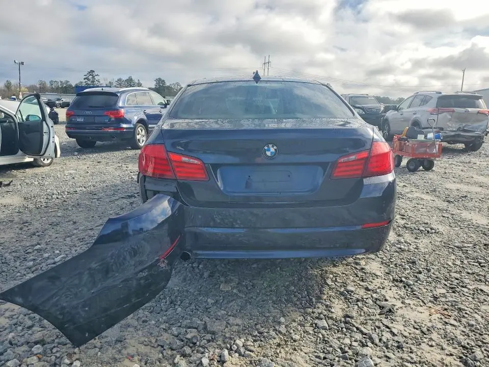 2011 BMW 528 I  