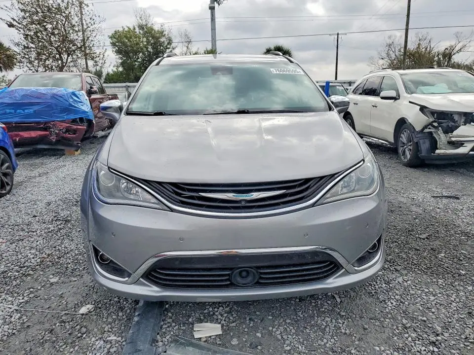 2017 CHRYSLER PACIFICA EHYBRID PLATINUM  
