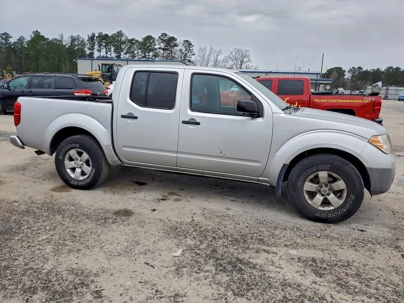 2011 NISSAN FRONTIER S  