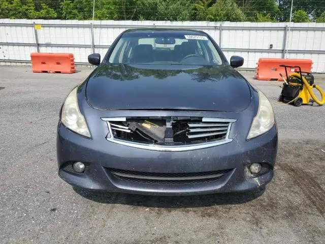 2011 INFINITI G37   