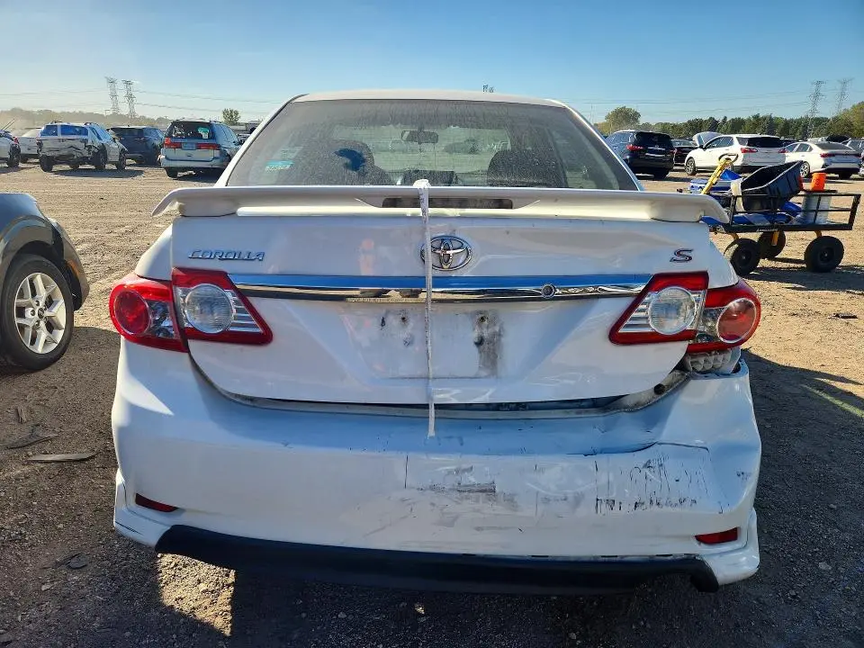 2012 TOYOTA COROLLA S  