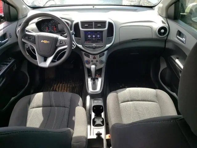 2020 CHEVROLET SONIC LT  