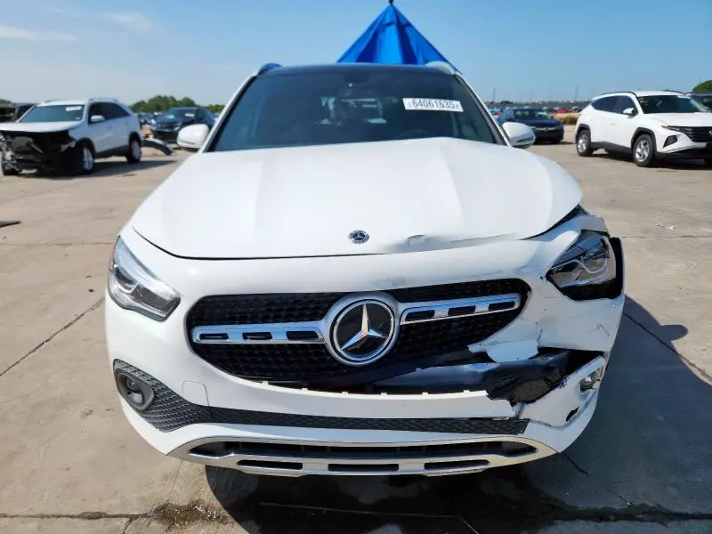 2021 MERCEDES-BENZ GLA 250 4MATIC  