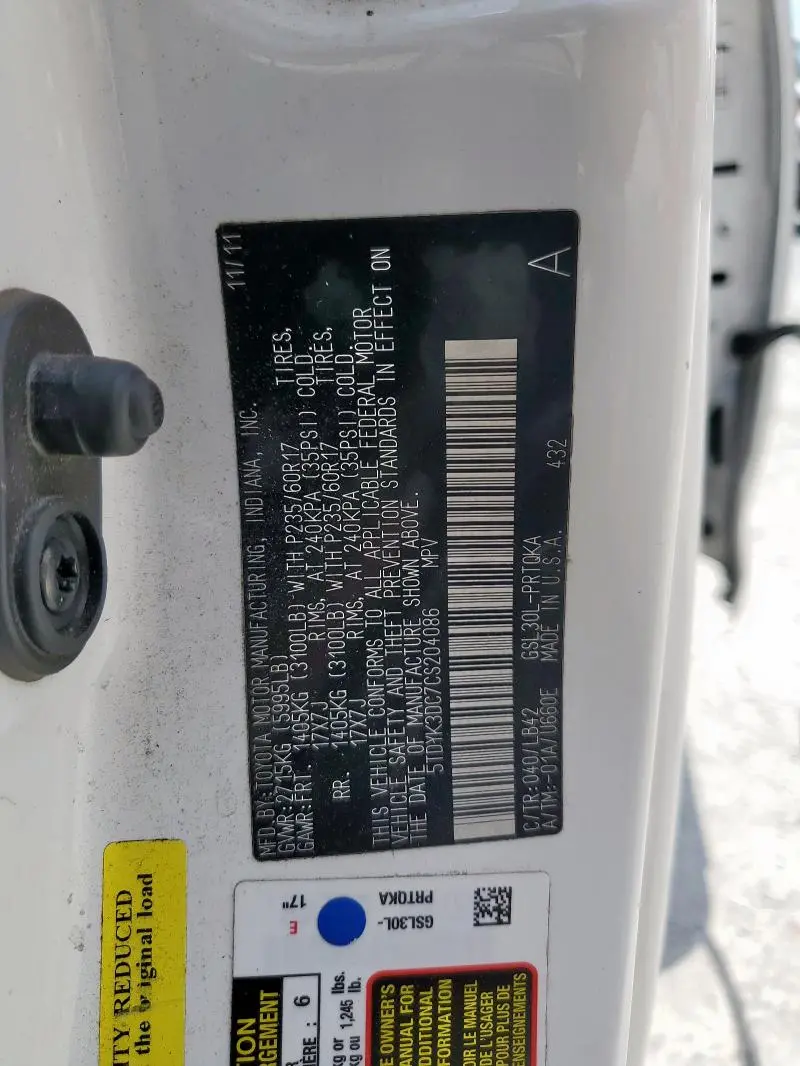 2012 TOYOTA SIENNA XLE  