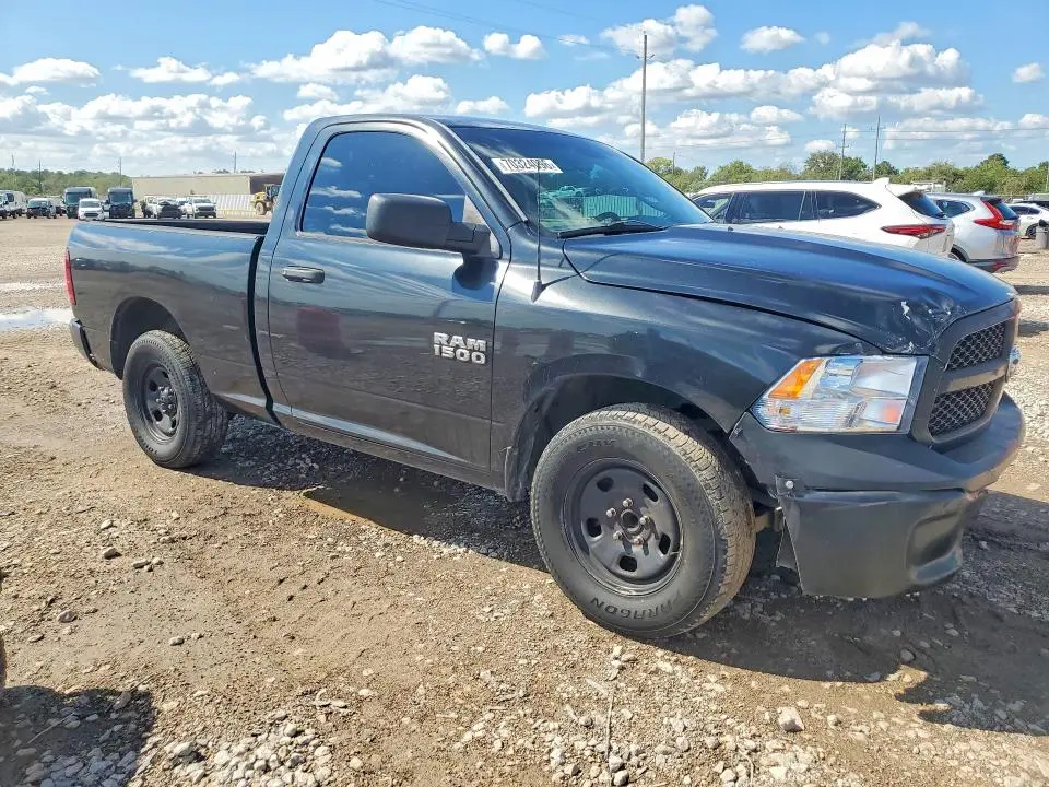 2016 RAM 1500 ST  