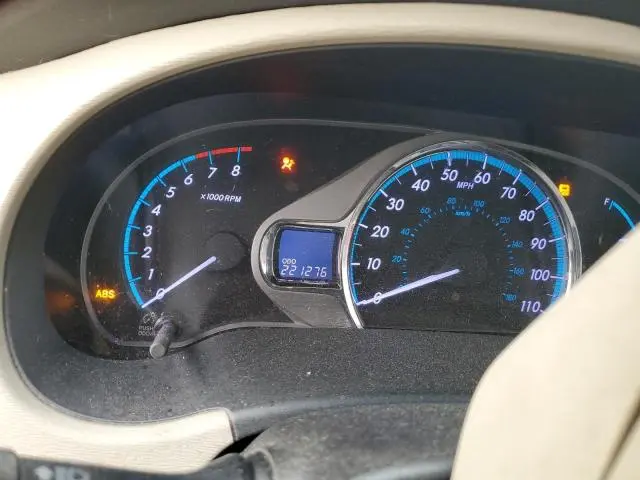 2014 TOYOTA SIENNA XLE  