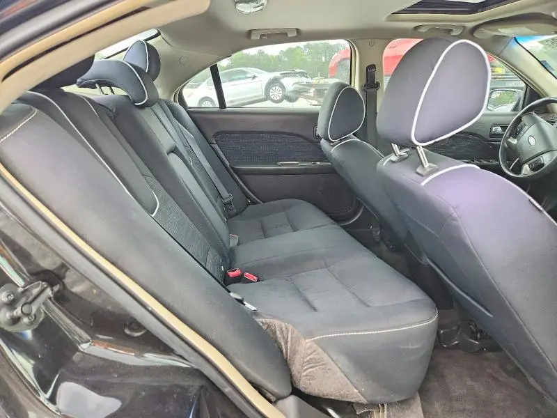 2011 FORD FUSION SE  