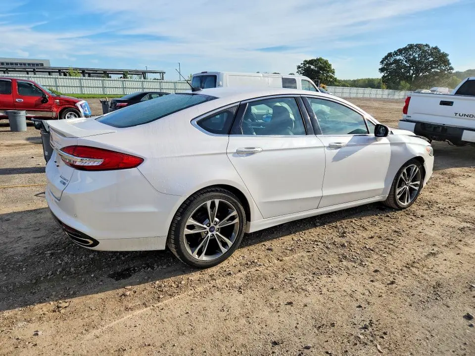 2017 FORD FUSION TITANIUM  