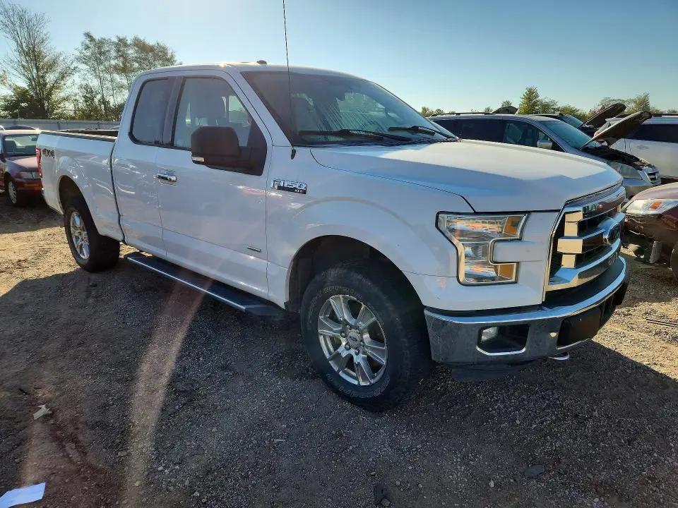2015 FORD F150 SUPER CAB  