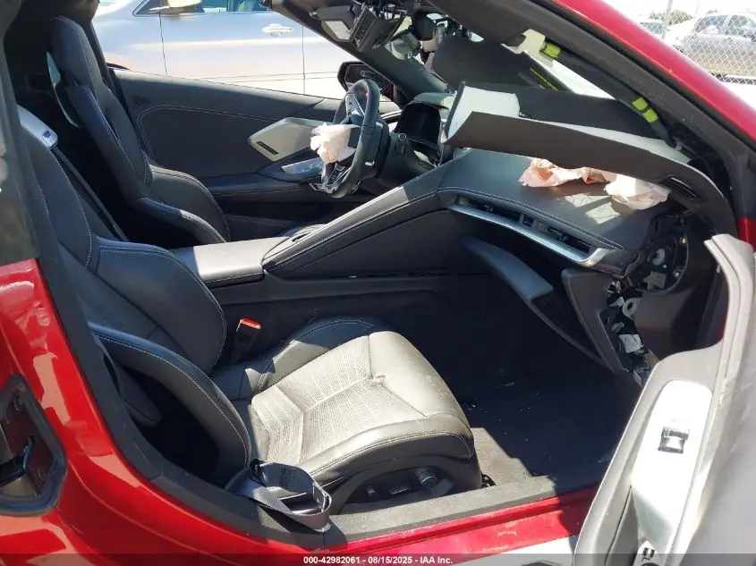 2024 CHEVROLET CORVETTE STINGRAY RWD  2LT