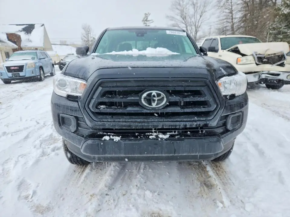 2022 TOYOTA TACOMA SR V6  