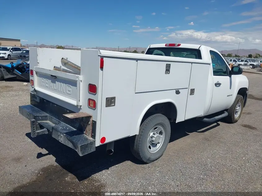 2010 CHEVROLET SILVERADO 2500HD WORK TRUCK