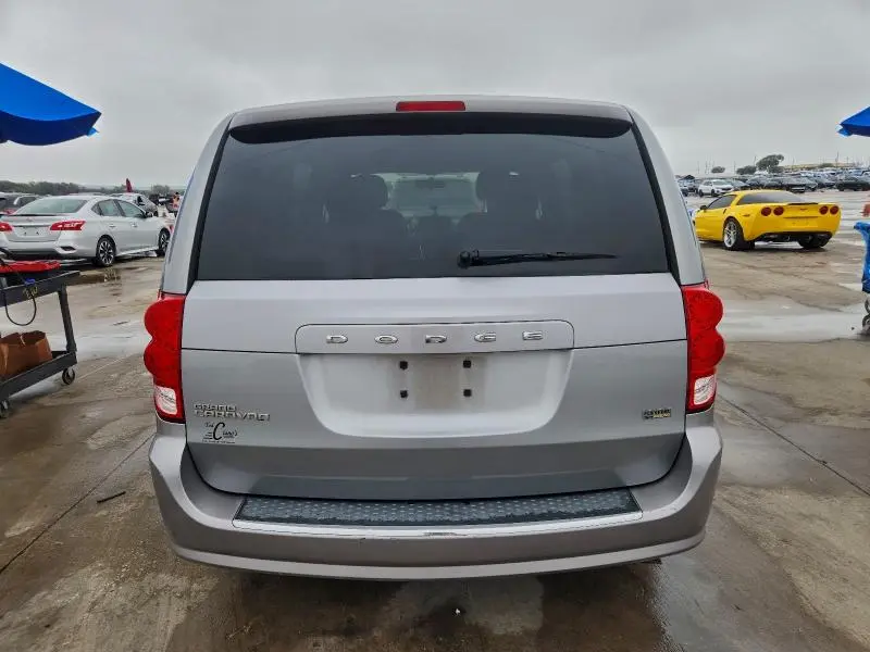 2014 DODGE GRAND CARAVAN SE  
